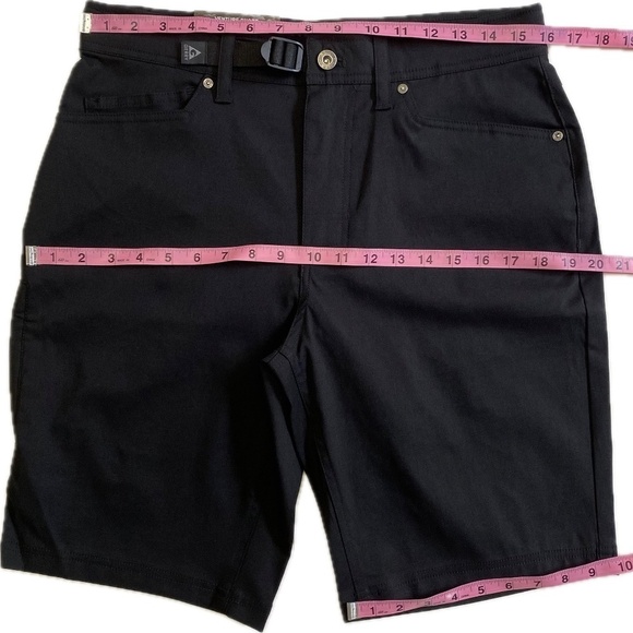 Gerry Men's Venture Short, Black, Waist 30, Built-in Belt, Zippered Pockets, NWT - Picture 9 of 13